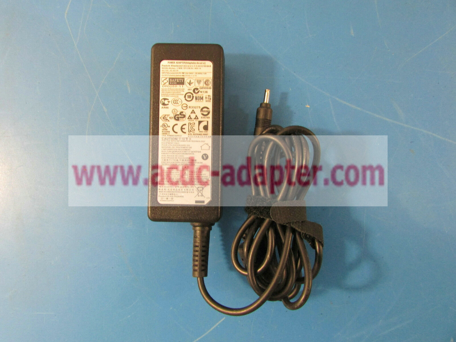 Original AD-4019P AC Adapter 19V 2.1A PA-1400-14 power supply